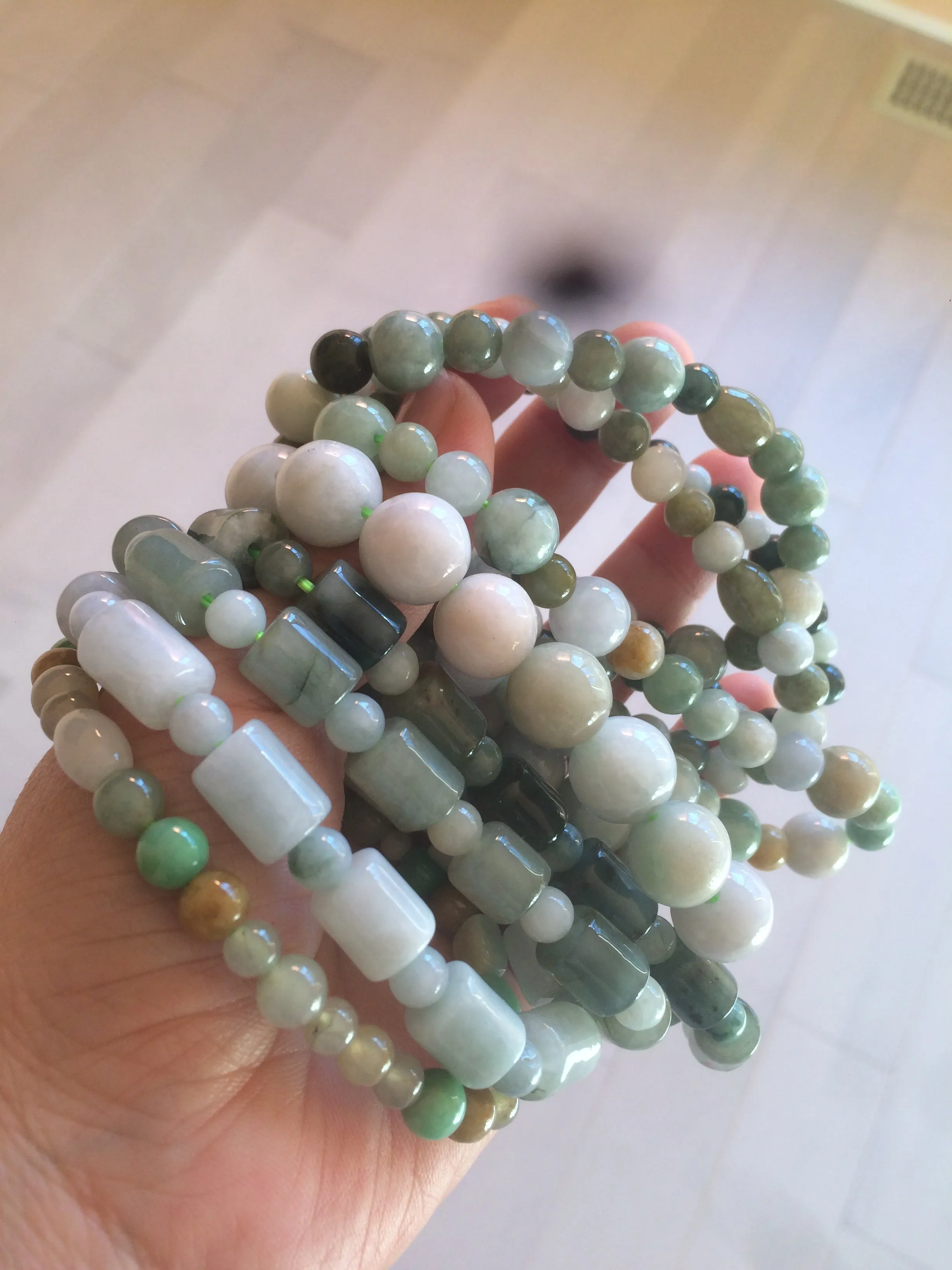 100% natural green/white type A jadeite jade bead bracelet AQ48