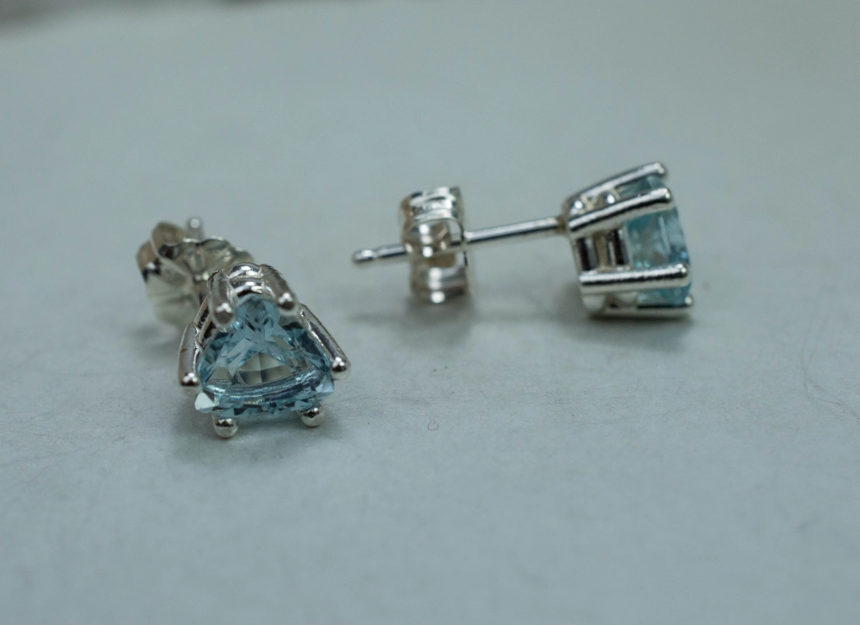 Aquamarine Earrings; Genuine Untreated Mozambique Aquamarine; 1.510cts