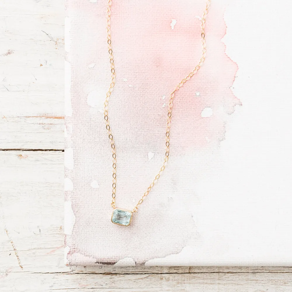 Aquamarine East-West Emerald Necklace in 14k Gold