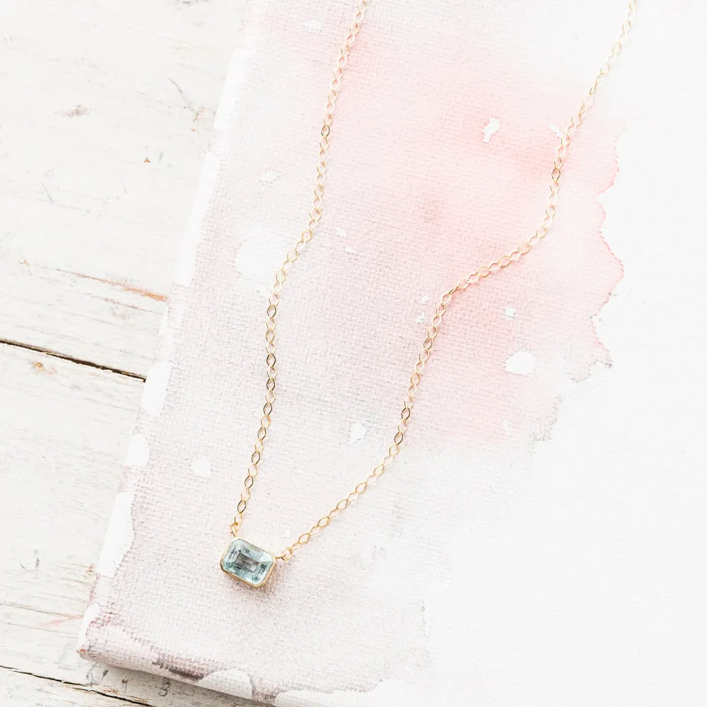 Aquamarine East-West Emerald Necklace in 14k Gold