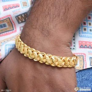 Awesome Design Gold Plated Pokal Bracelet for Men - Style D618