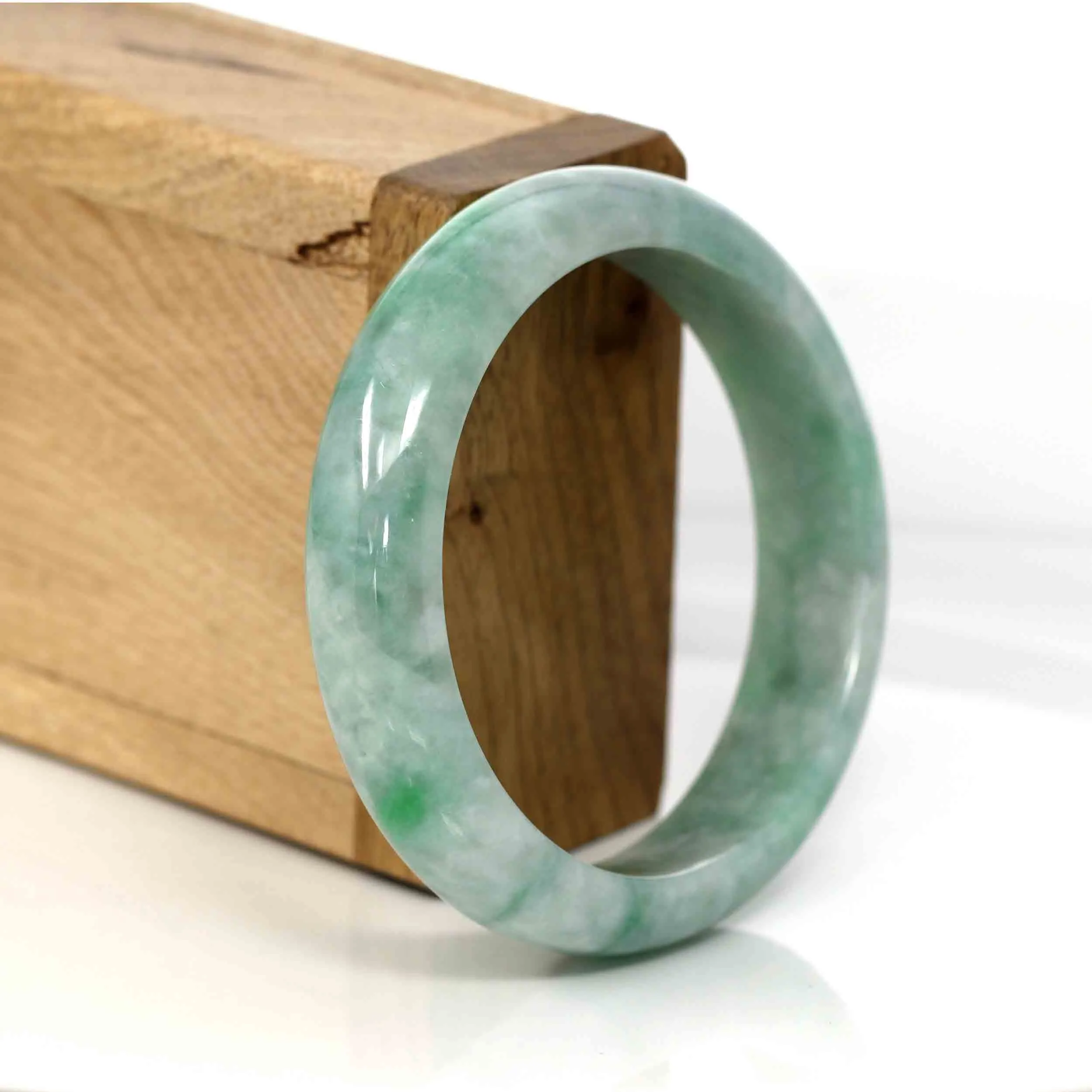 Baikalla Classic Green Natural Jadeite Jade Bangle (56.54 mm) #568