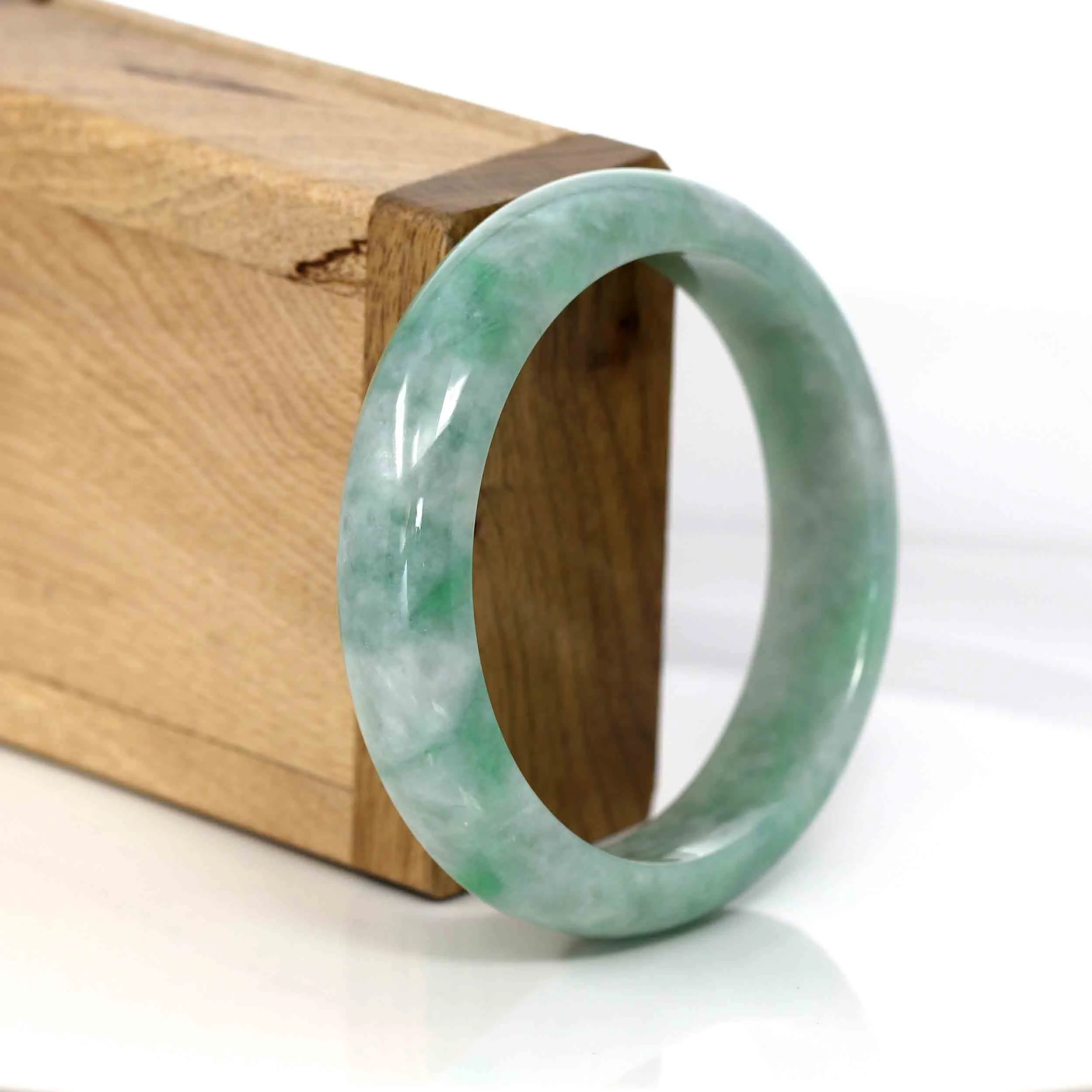 Baikalla Classic Green Natural Jadeite Jade Bangle (56.54 mm) #568