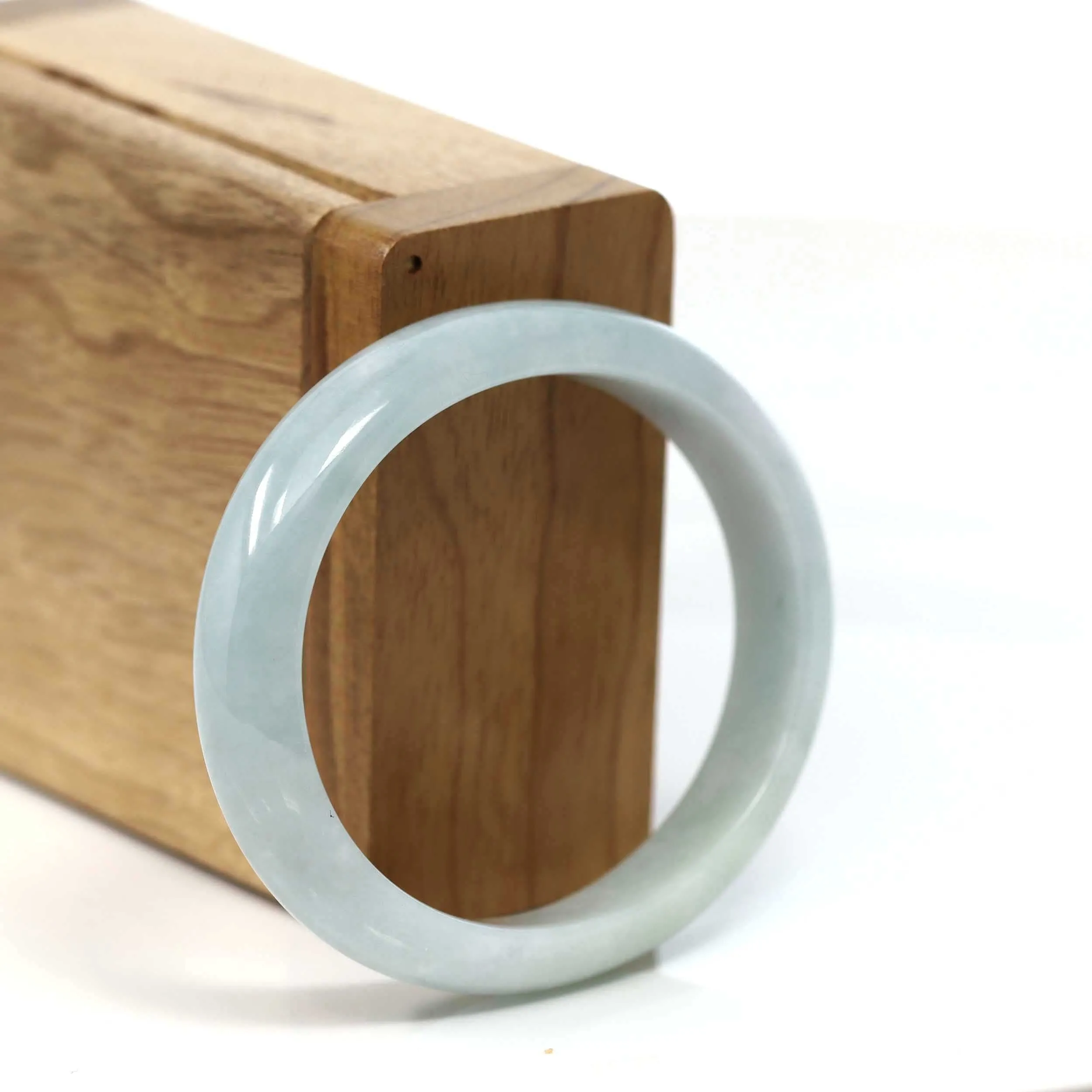 Baikalla "Classic Bangle" Natural Jadeite Jade Oval Bangle (56.30mm) #T222