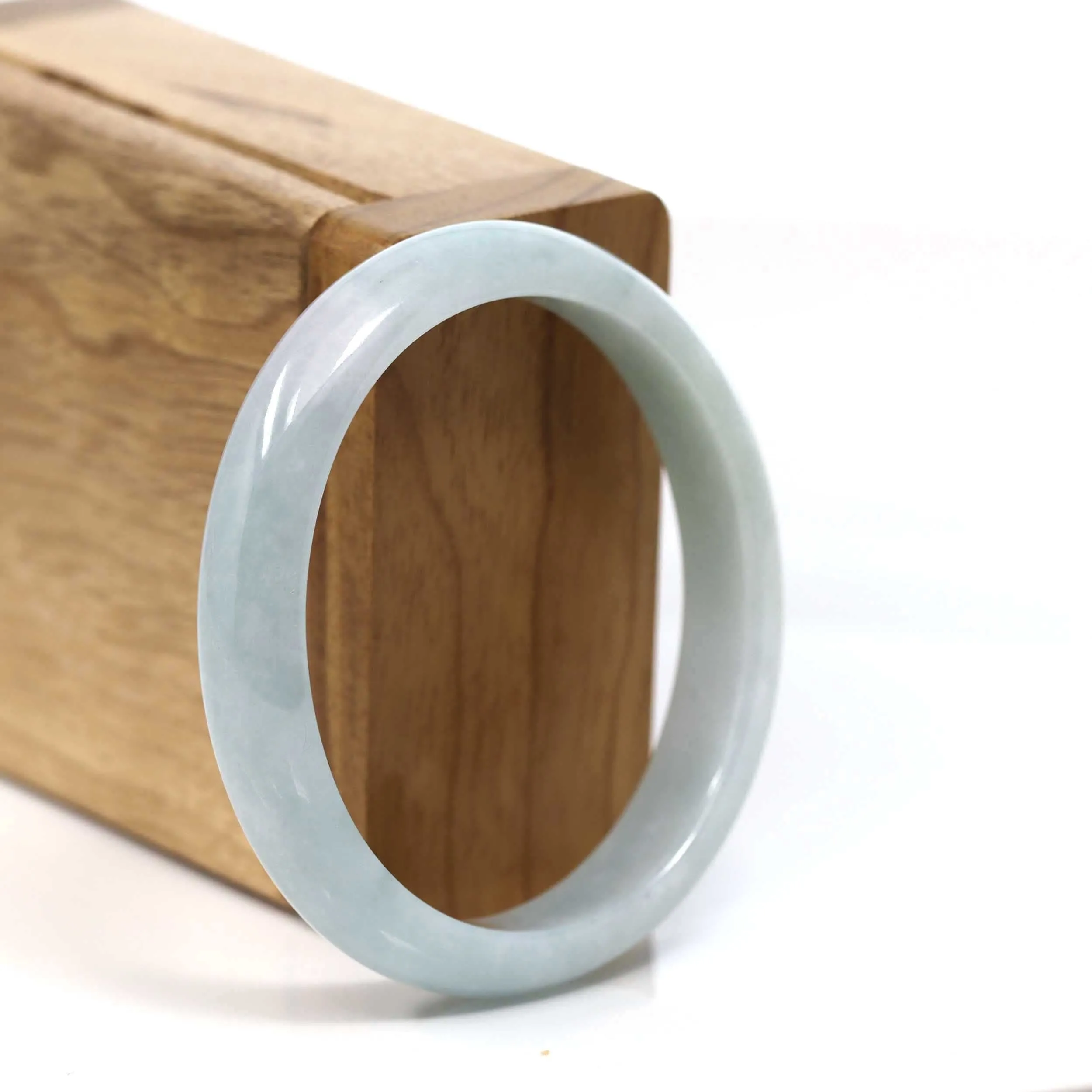 Baikalla "Classic Bangle" Natural Jadeite Jade Oval Bangle (56.30mm) #T222