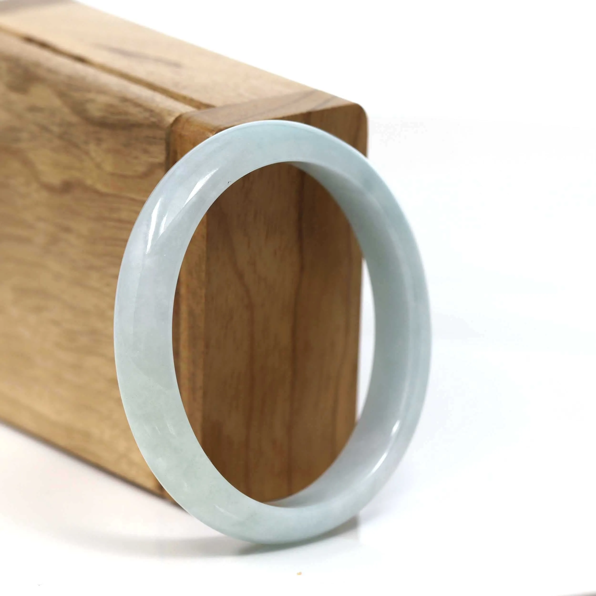 Baikalla "Classic Bangle" Natural Jadeite Jade Oval Bangle (56.30mm) #T222