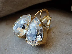 Clear Drop Earrings