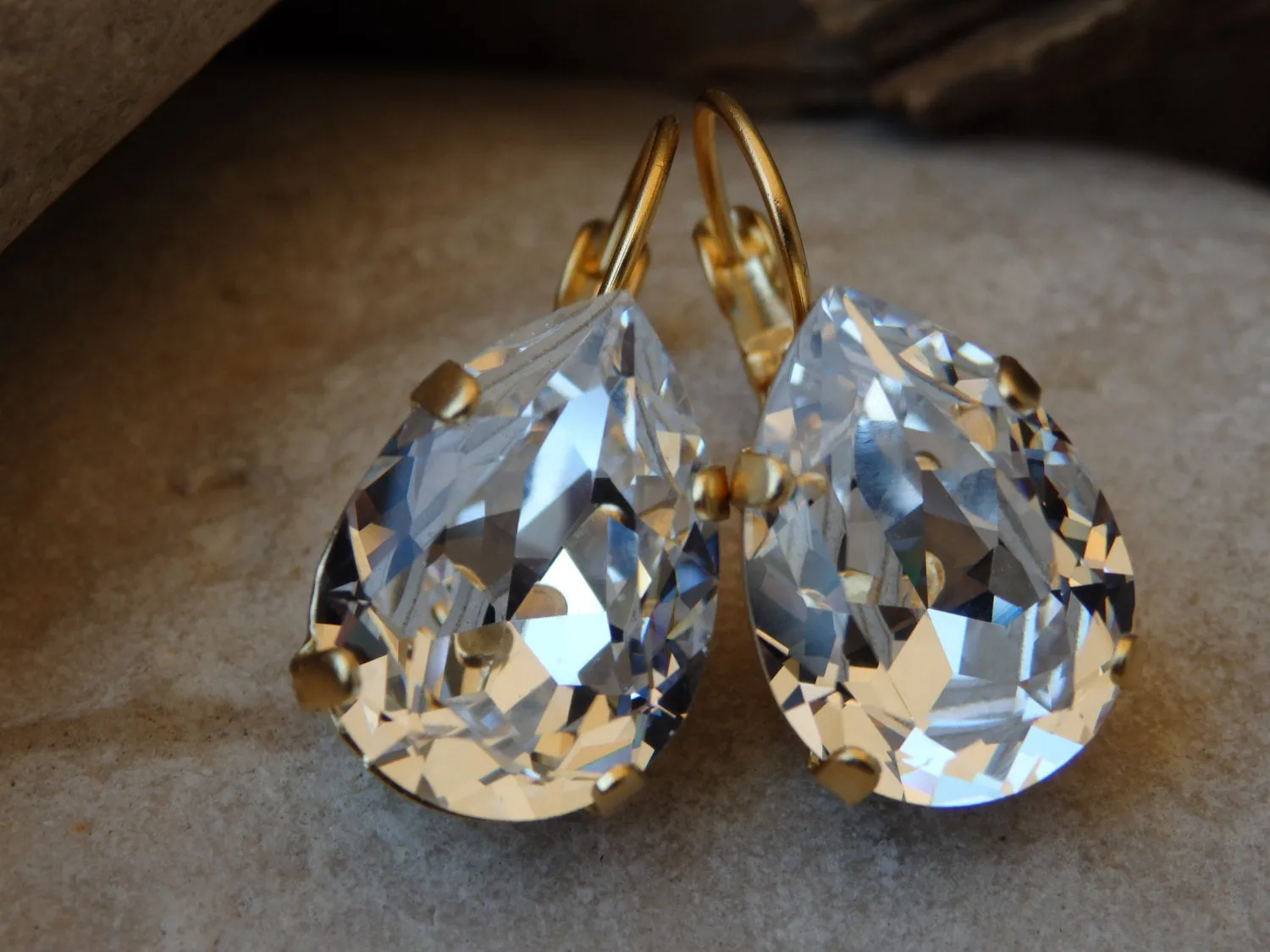Clear Drop Earrings