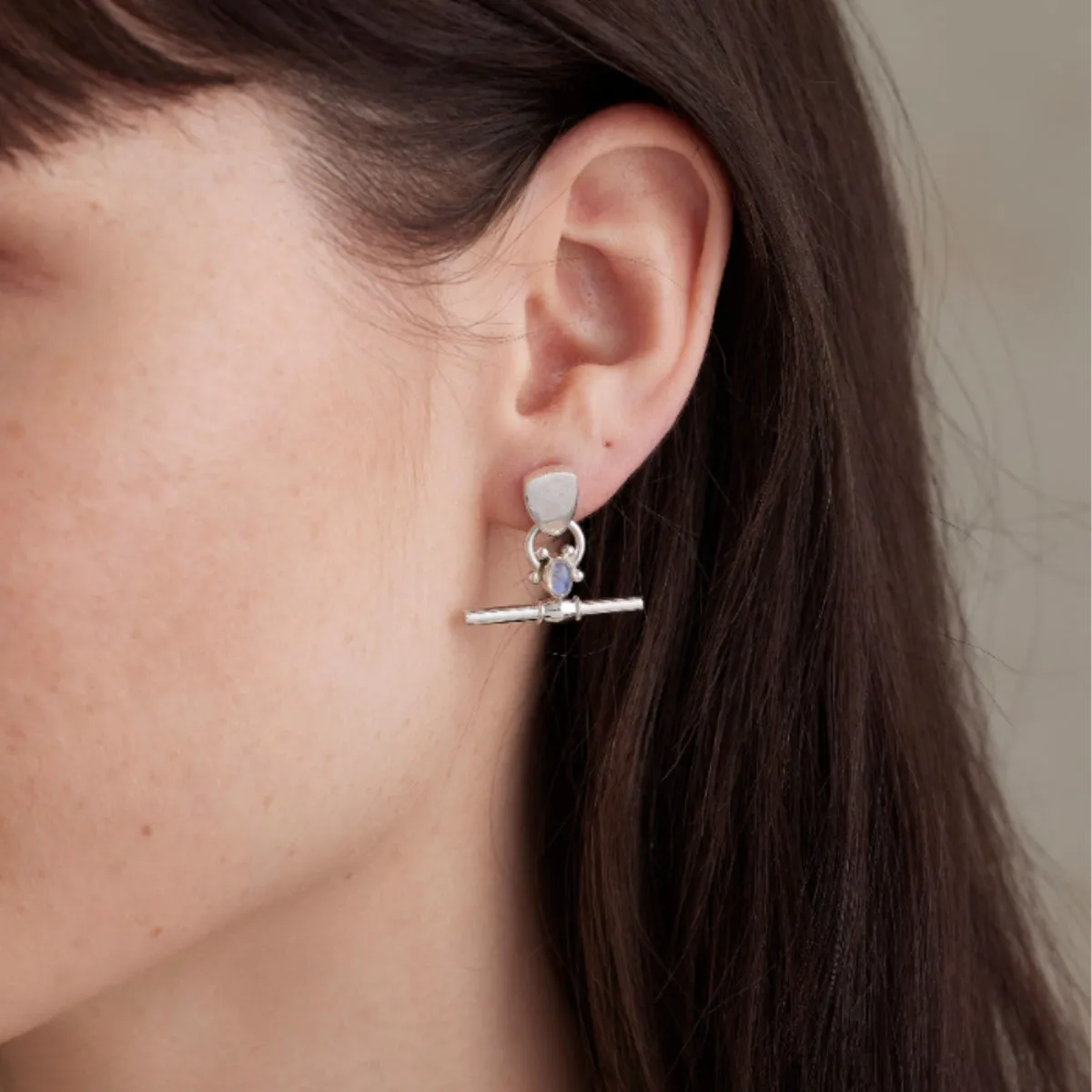 Drop Bar Moonstone Silver Studs