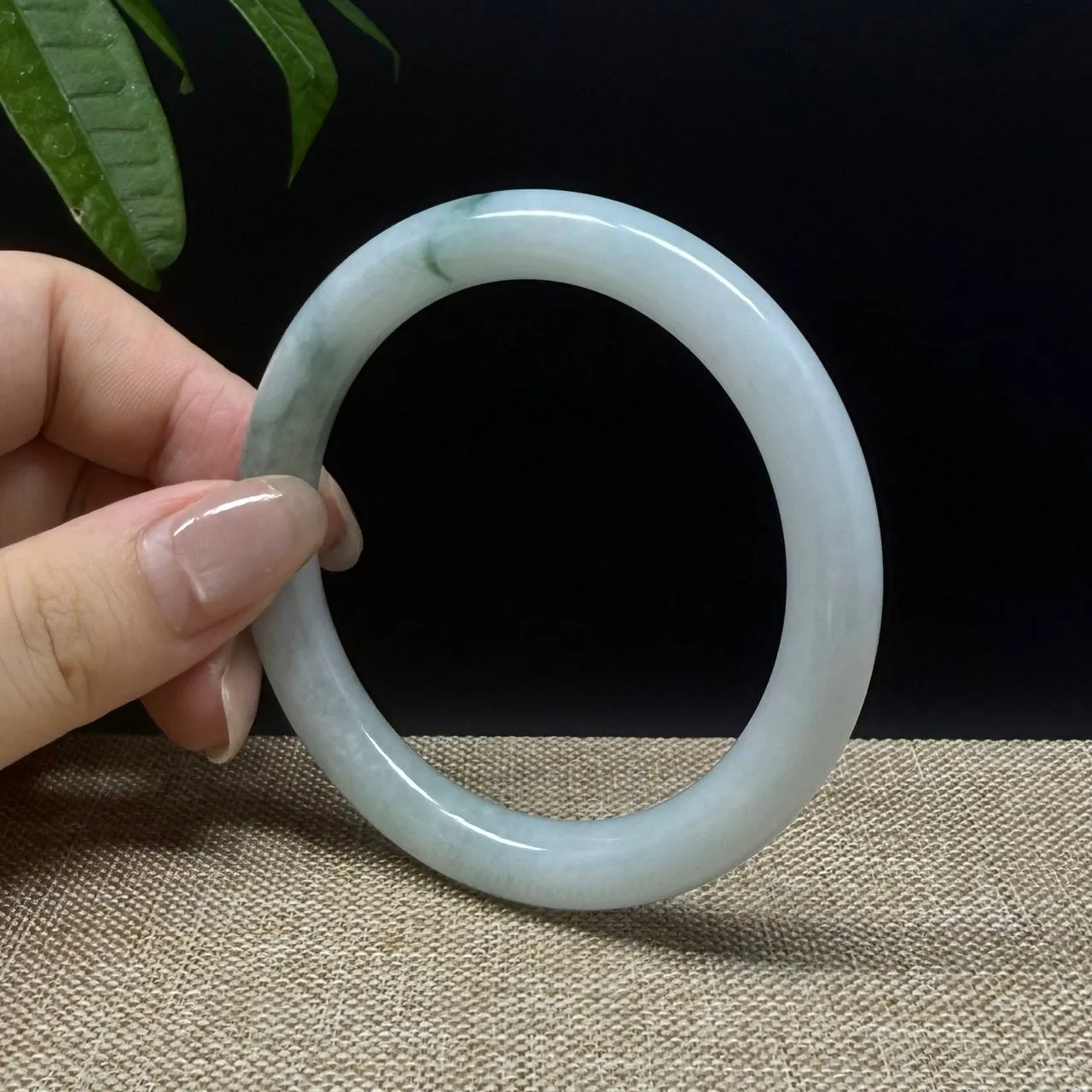 Genuine Burmese Green Jade Jadeite Bangle Bracelet ( 54.9mm )