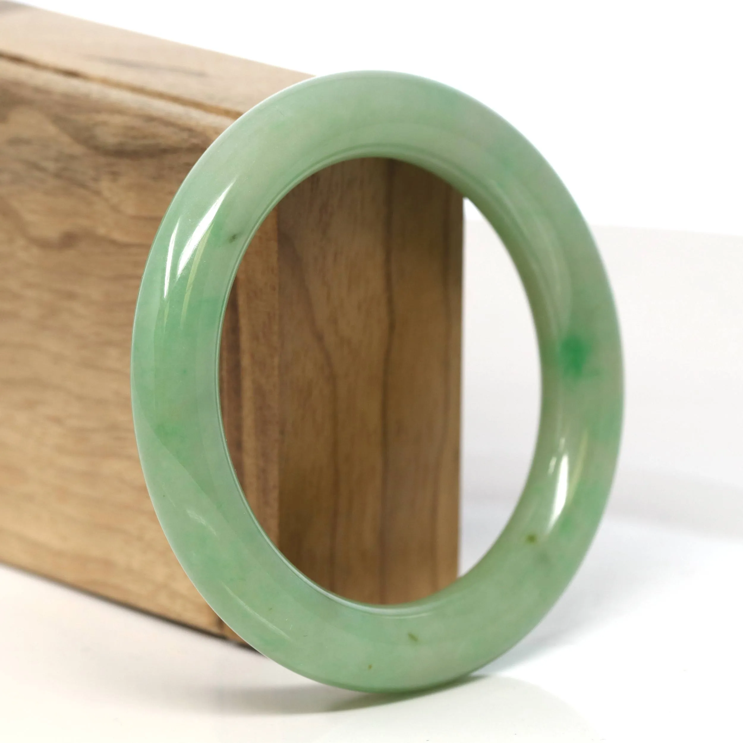 Genuine Burmese Yellow- Green Jadeite Jade Bangle (55.9 mm) #T479