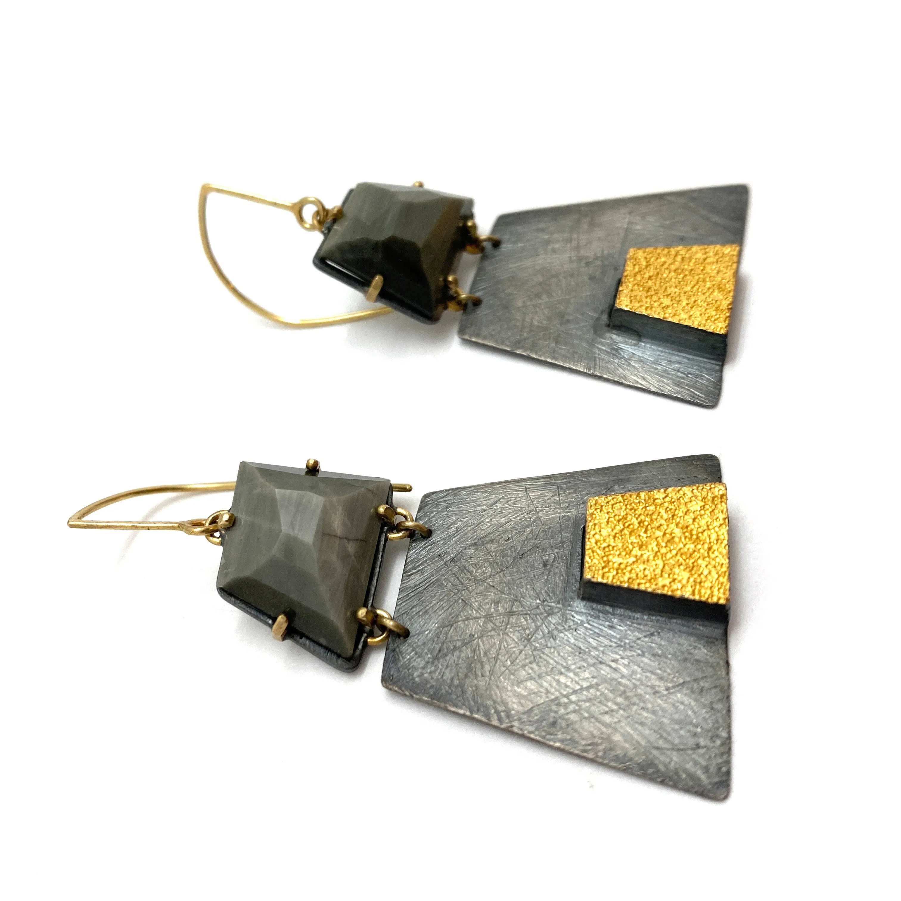 Grey Quartz Pyramid Earrings