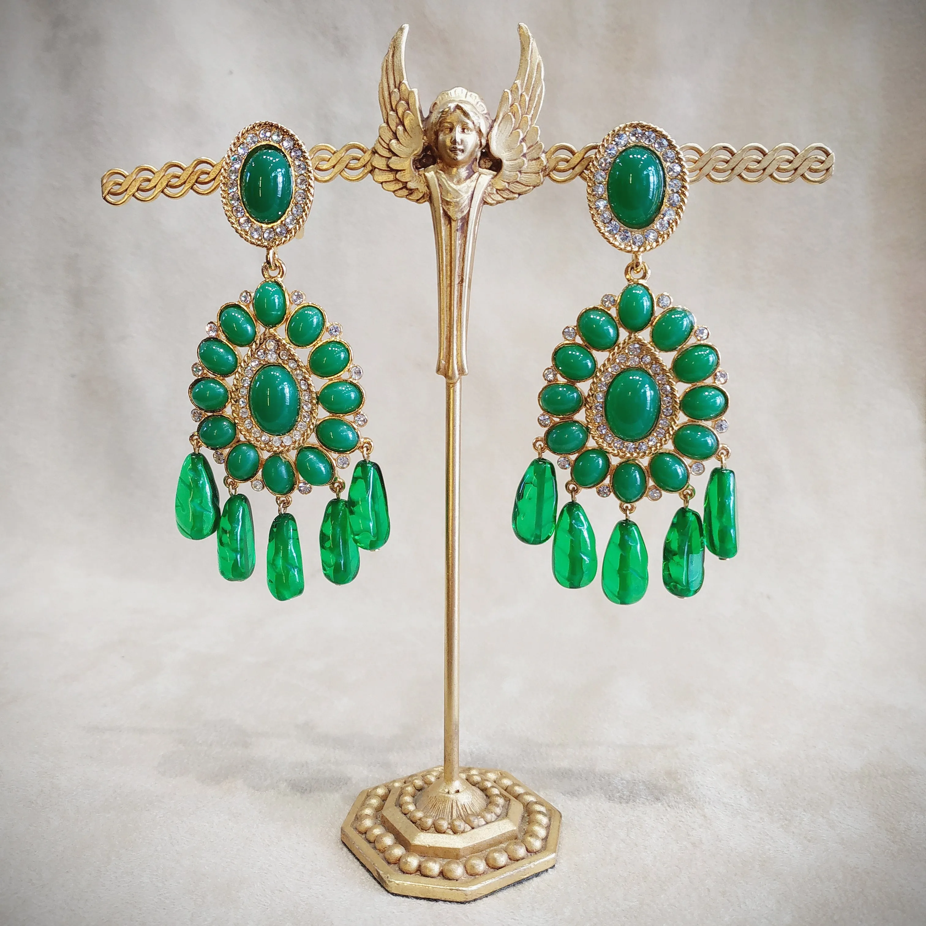 Kenneth Jay Lane. Jade Green glass Chandelier Vintage Clip on Earrings