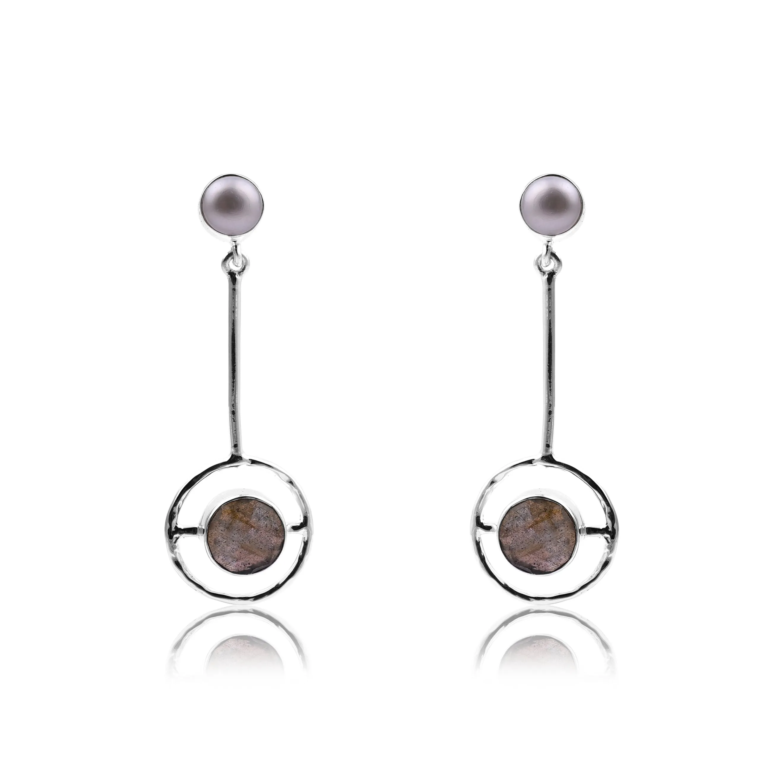 Labradorite and Pearl Pendulum Silver Earrings