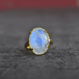 Majestic Monarch - Moonstone Ring